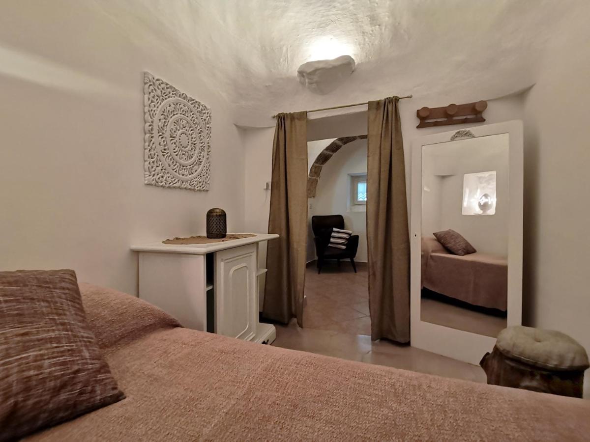 I Trulli Dell'Orfanello Villa มาร์ตินาฟรังกา ภายนอก รูปภาพ